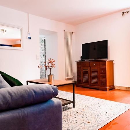 Appartamento Eva Serris Esterno foto